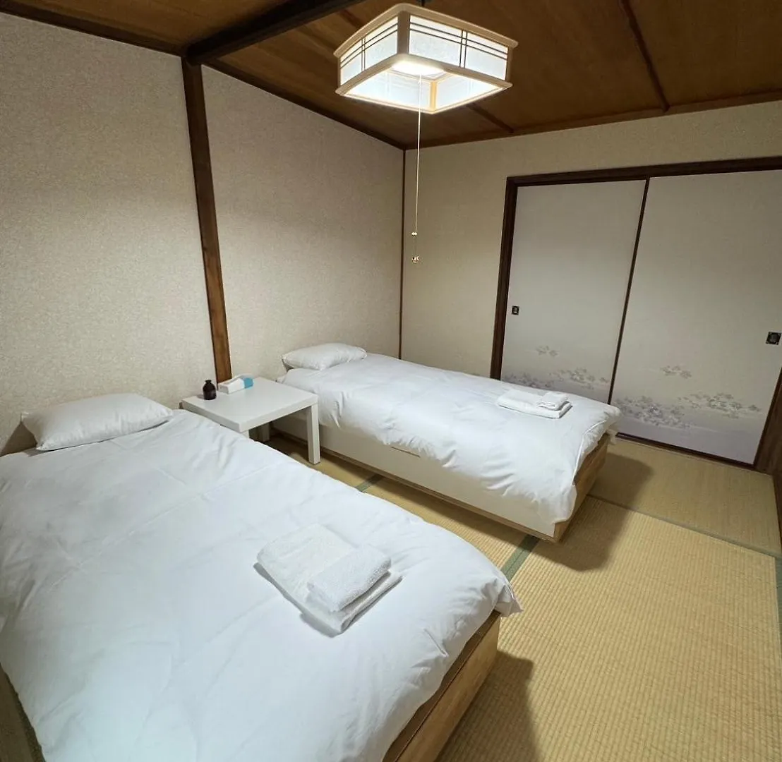 The Nomad Inn Osaka Villa