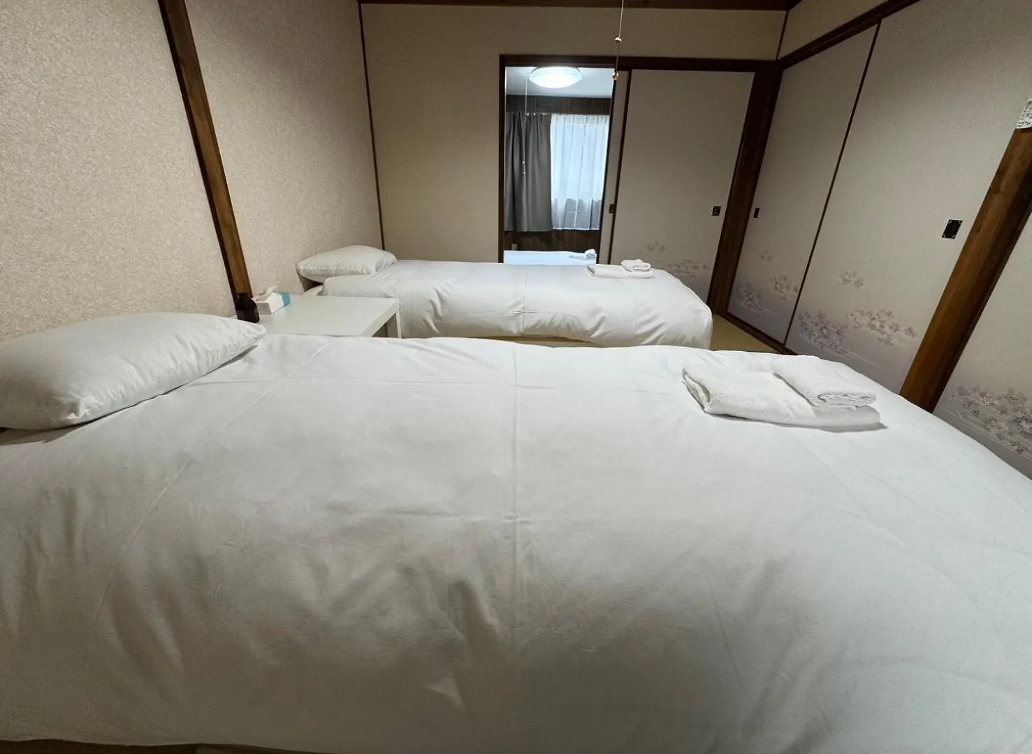 The Nomad Inn Osaka Villa