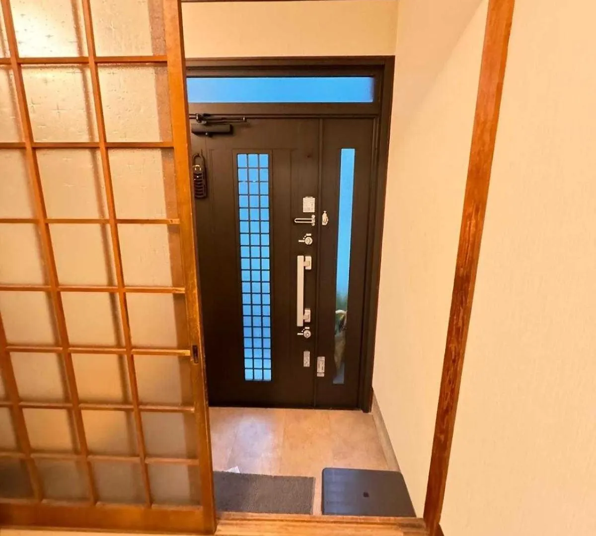 The Nomad Inn Osaka Villa